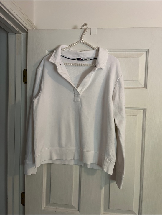 Vineyard Vines Tops - Vineyard Vines White Polo sweatshirt